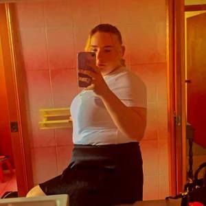 Meet your Posher, Destiny